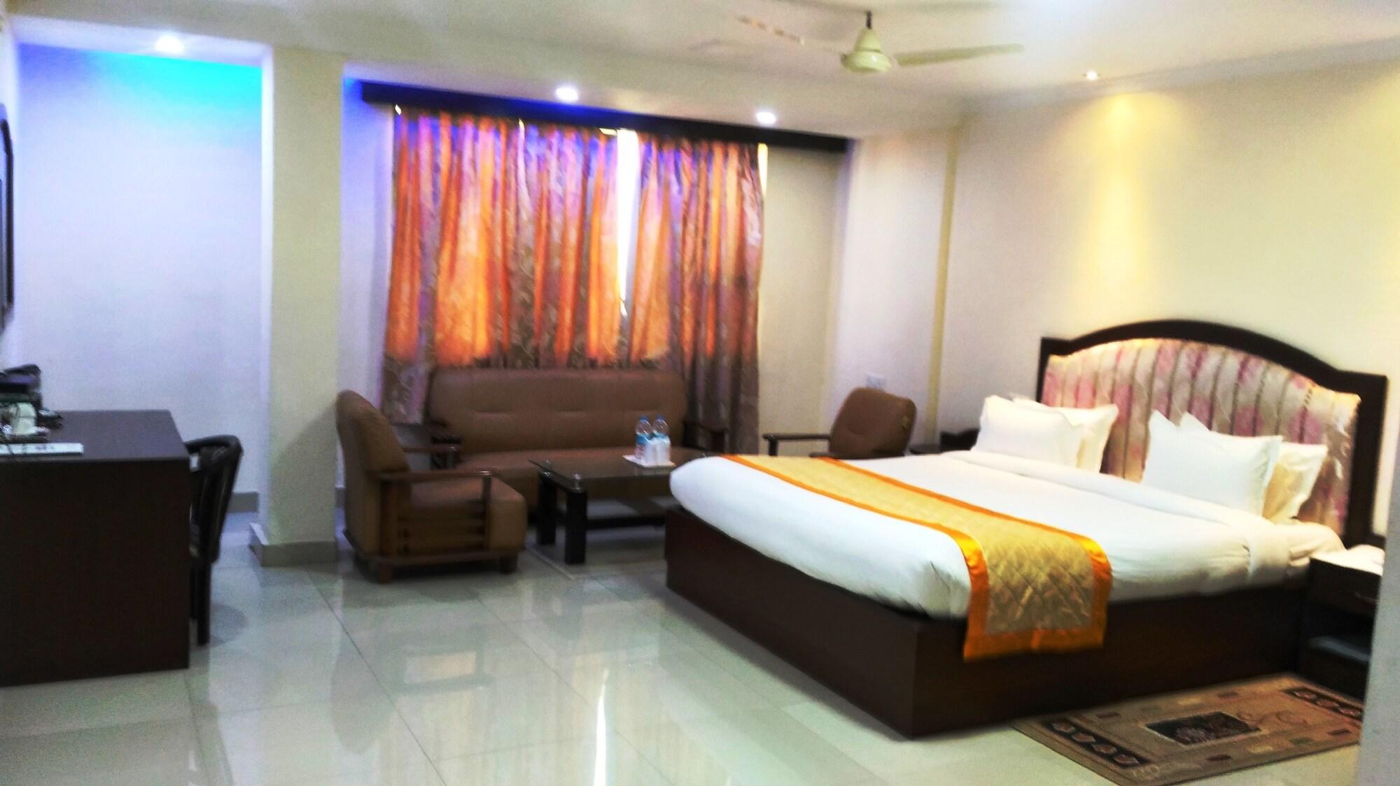 Regency Hotel 4*