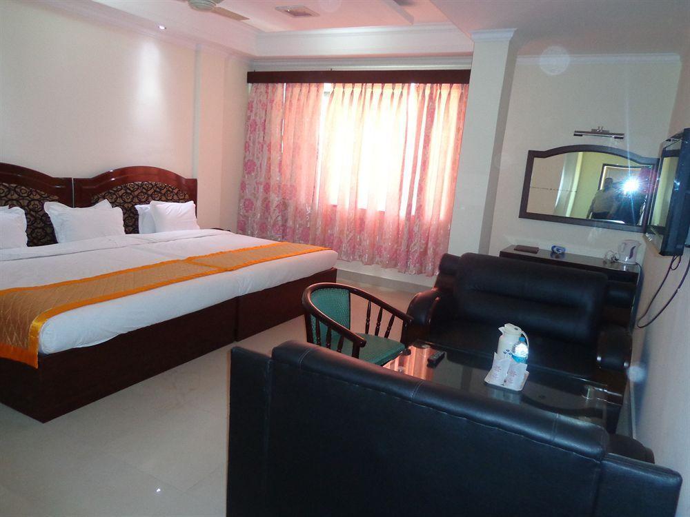 Regency Hotel
