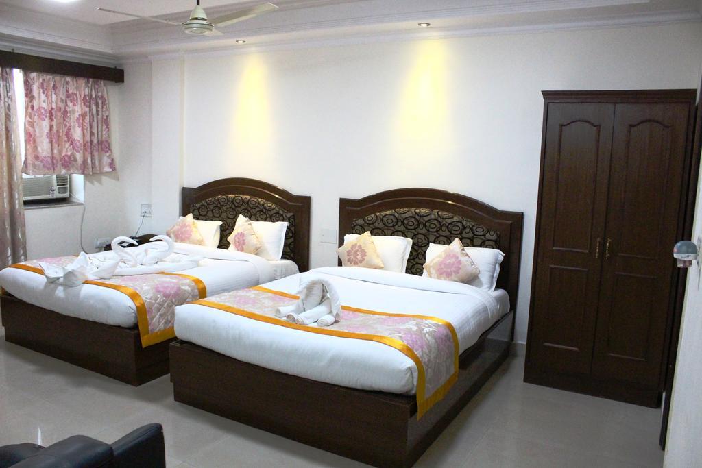 Regency 4*